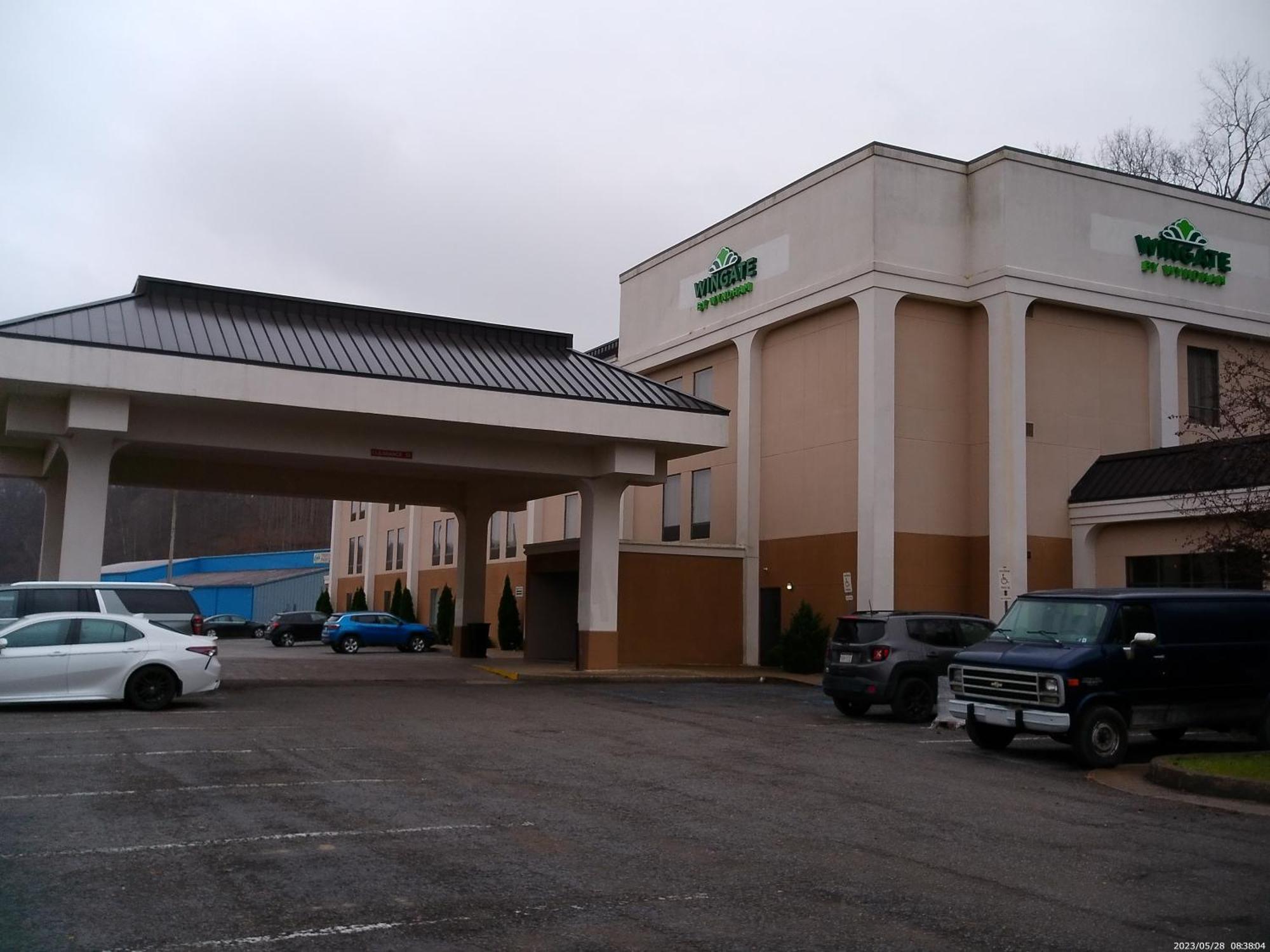 Wingate By Wyndham Buckhannon Exterior photo
